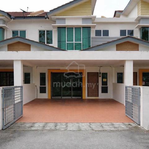 Rumah Teres 2 Tingkat (Lake Ville) Bandar Universiti, Seri Iskandar 1