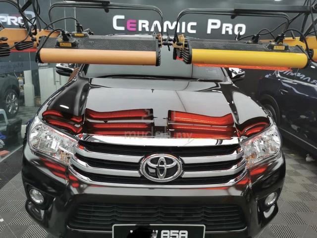 TOYOTA HILUX - 2