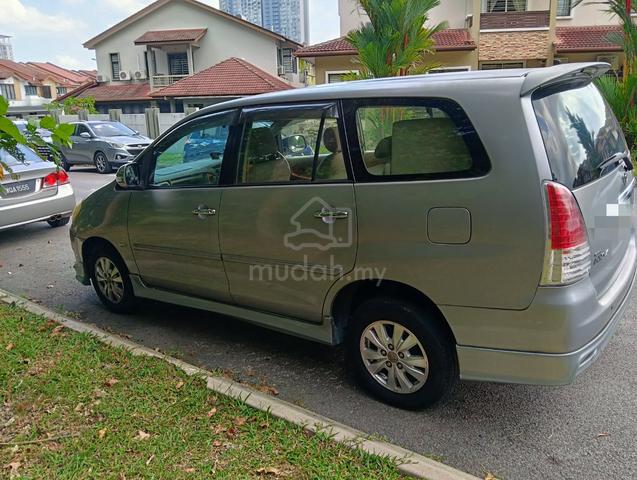 2009 Toyota INNOVA 2.0 G FACELIFT (A) - 5