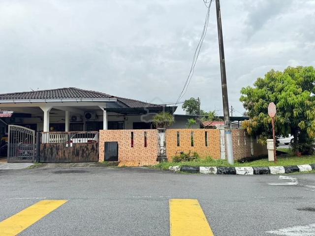 CORNER LOT Single Storey Terrace Sungai Udang Jalan Hassan Klang 1