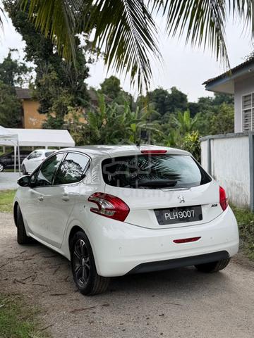 2013 Peugeot 208 1.6 VTI ALLURE (A) - 4