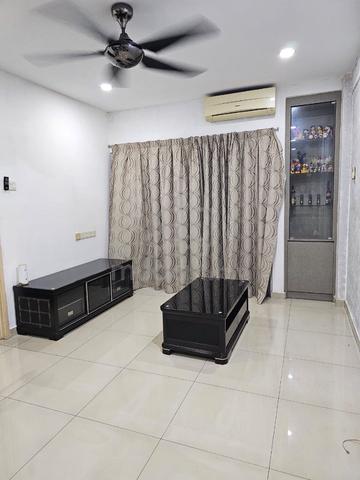 Pandan Court 1