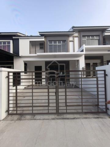 Citrine Hills @ Kangkar Pulai • 2-Storey House • Brand New Unit 1