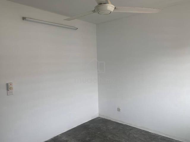 Seroja Apartment 3