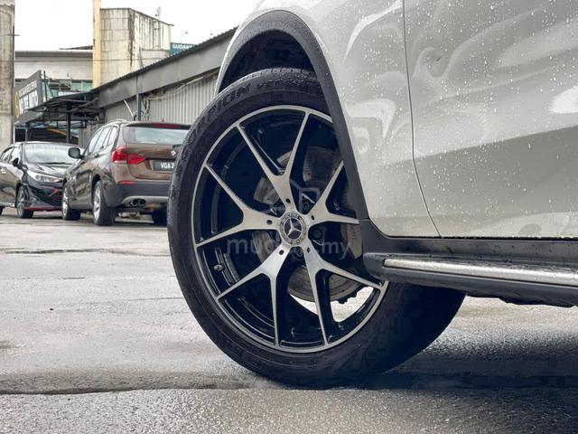 AMG LINE 2020 Mercedes Benz GLC300 2.0 4MATIC(A) - 5