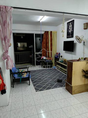 Putri Ria Apartment 1