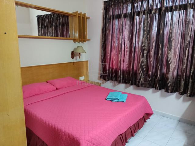 Room for rent - Penang >> Gelugor 1