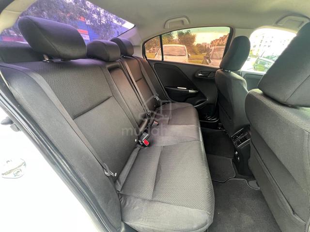 2017 Honda CITY 1.5 E (A)EZ FOR FULL LOAN - 5