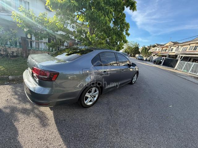 2017 Volkswagen JETTA 1.4 TSI HIGHLINE (CKD) - 4