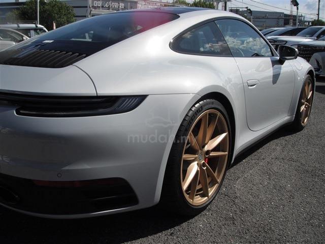 UNREGISTERED 2023 Porsche 911 3.0 CARRERA S (A) - 4