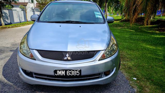 2010 Mitsubishi GRANDIS 2.4 MIVEC ENHANCED (A) - 2