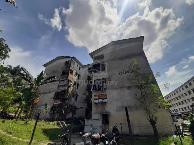 Dahlia Apartments (Bandar Country Homes) 1