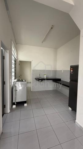 Double Storey House 4Bed Partial Furnished @ Setia Indah 1