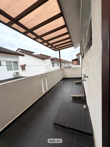 END LOT Double Storey House Sale@ Bandar Puteri Klang 1
