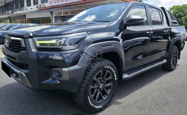 2020 Toyota HILUX DC 2.8 A ROGUE FL (AT) (4X4)🖤🖤 - 1