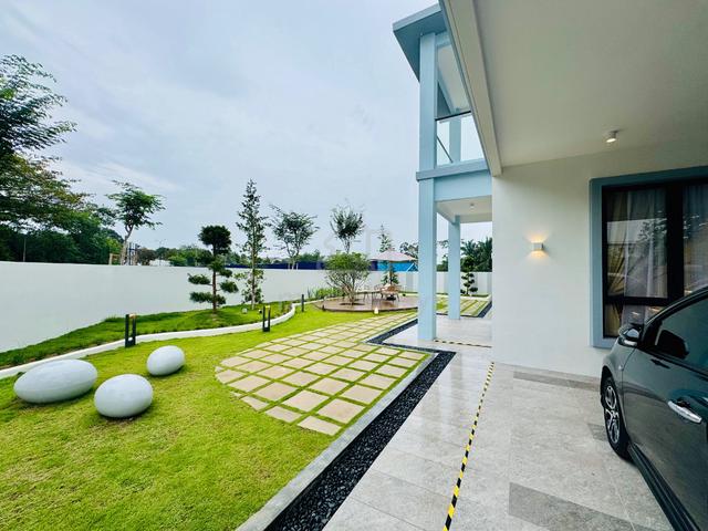 FREEHOLD Completed Double Storey House 22*70ft Gangsa Melaka Infineon 1