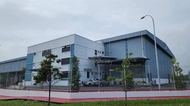 TAMAN PERINDUSTRIAN Pulau Indah Warehouse 400amp 40ft Ceiling Height 1
