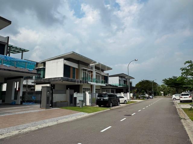 Taman Nusa Duta 3 1
