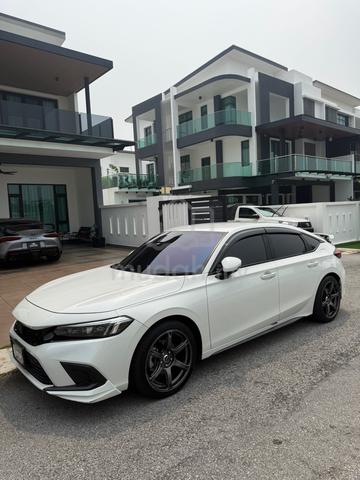 Honda Civic FL1 Hatchback Japan Spec BOSE Low KM - 4