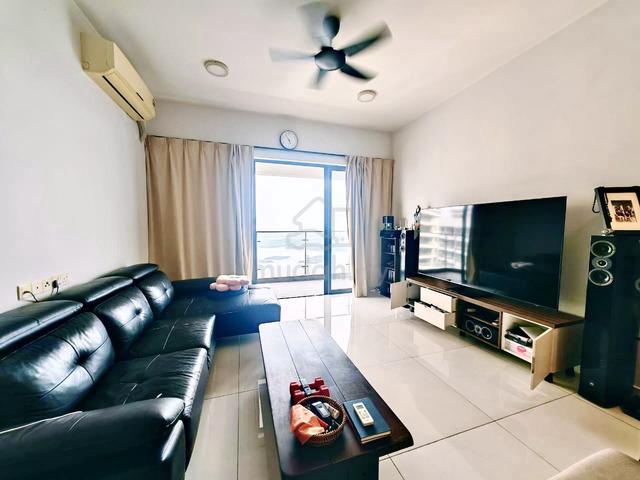 Bay Laurel @ Country Garden Danga Bay 1