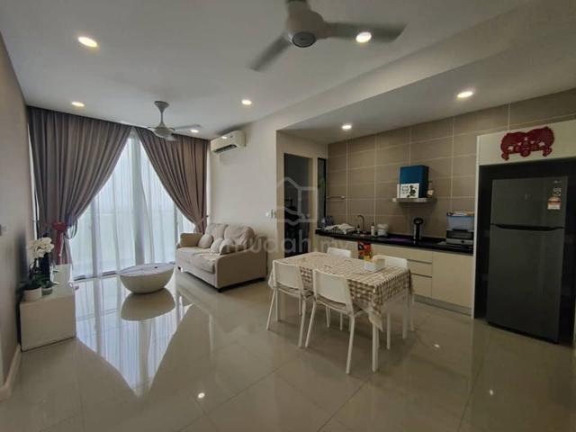 D' Pristine @ Medini 1