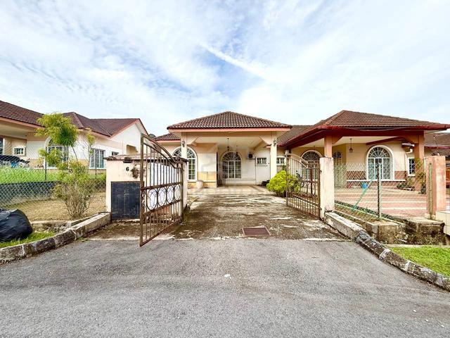 FACING OPEN | Single Storey Semi-D Seksyen 2 Antara Gapi PKNS Serendah 1