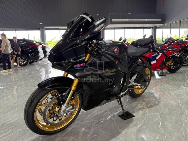 2024 Unreg Honda CBR1000RRR FireBlade SP Ohlins - photo 3 of 7