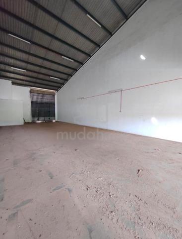 [ROI 5.4%] 1.5 Storey Link Factory Shah Alam Below Bank Value 1