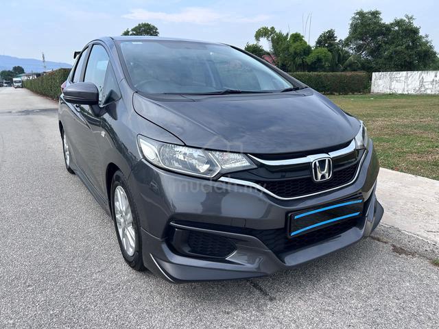 Honda Jazz 1.5 (A) — Tahun 2018 🚗 - 1