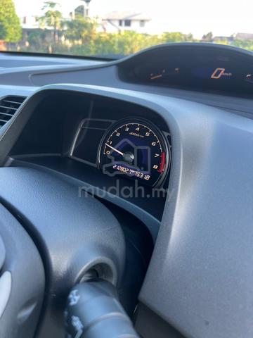 2010 Honda CIVIC 1.8 i-VTEC (A) - 3