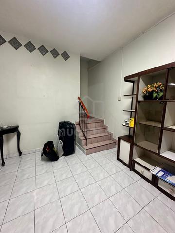 Manderin Park FOR RENT 1