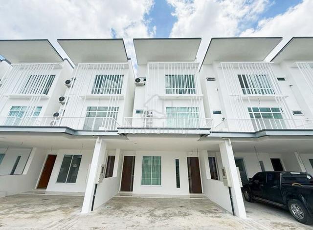 FOR RENT｜Marq Suites @ Batu Kawa ✨ Nicely Renovated | Move-in Ready 1