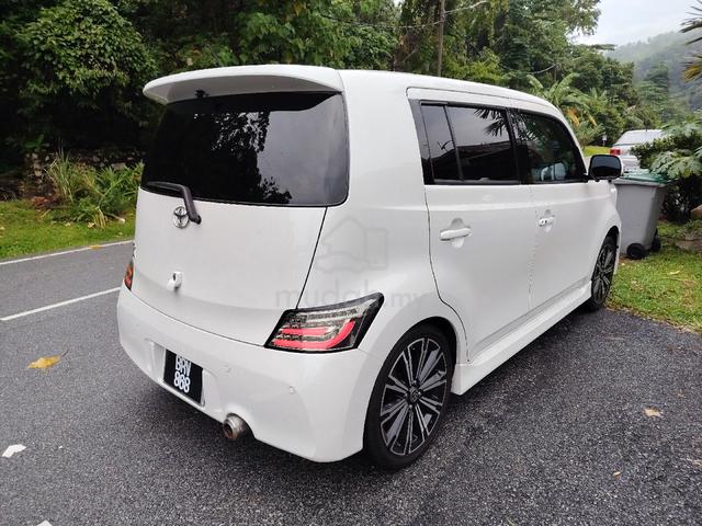 2010 Toyota BB 1.5 Z (A) - 3