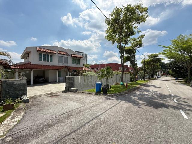 Banglo Mewah di Istana Bukit Kayangan, Seksyen 12 Shah Alam 1