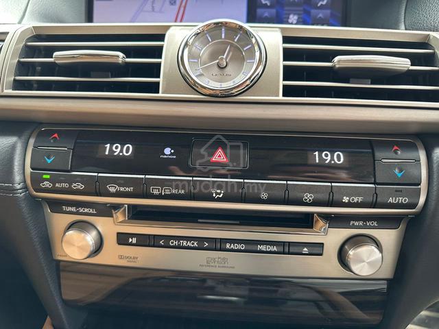 2013 Lexus LS460L Long Wheel Based - 5