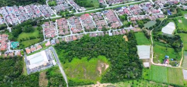 Rare Large FREEHOLD Lands for Sale: JALAN TTS4 SEMENYIH, Strong UPSIDE 1