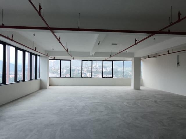 taman melawati corporate centre-2045 sqf -facing melawati full view 1
