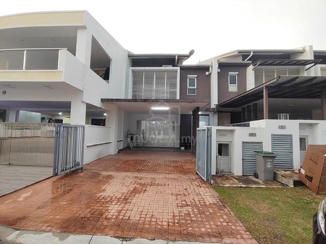 Chemara Hills Seremban FREEHOLD Double Storey Terrace House 1
