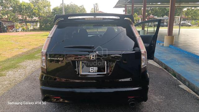 2010 Honda STREAM 1.8 I-VTEC FACELIFT (A) - 5
