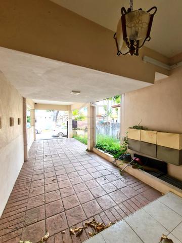 Hillview Garden | 3 Storey Terrace House | 5 Bedrooms | Tg Bungah 1