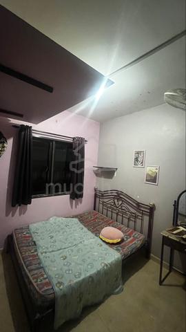 bilik sewa taman pelangi indah 1