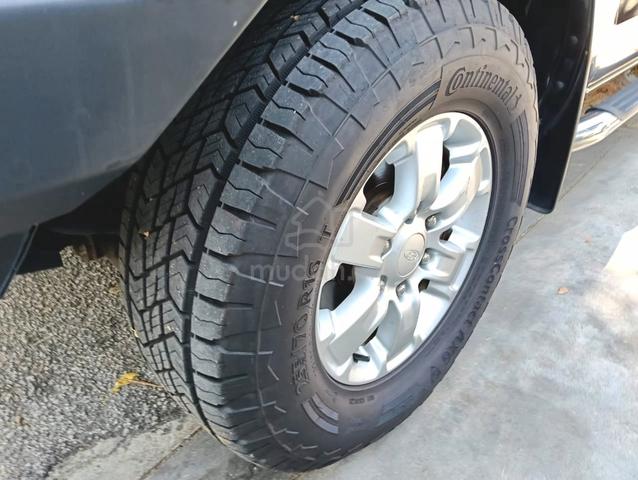 Ford RANGER 2.2 XLT 4WD done 15k Bull bar adsorber - 4