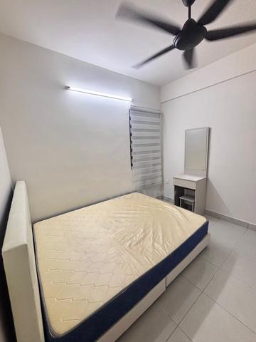 Middle Room Non m-Sharing Aspire Female Unit 1