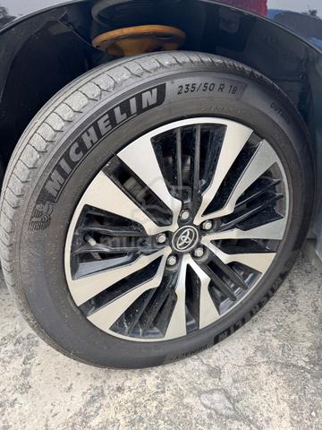 Toyota Vellfire 3.5 V6 Modellista JBL - 3