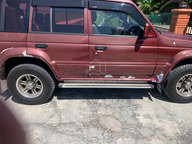 1998 Mitsubishi PAJERO 2.4 (A) - 2