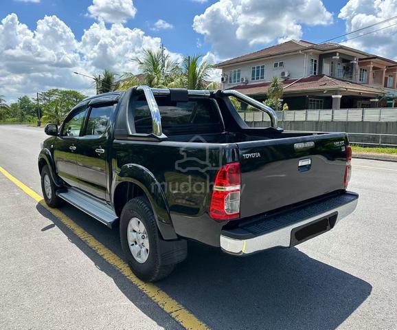 2005 Toyota HILUX 2.5 G (A) - 4