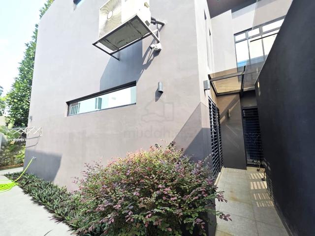 Sungai long cheras double storey bungalow bukit suria garden village 1