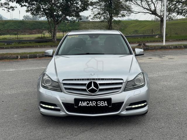 Mercedes BENZ C200 1.8 CGi ONE OWNER - 2
