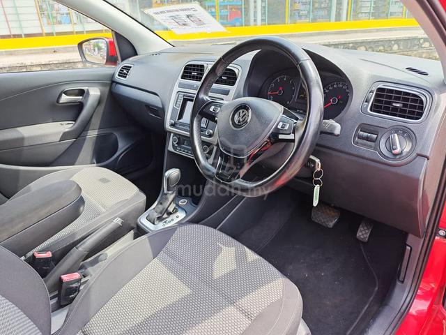 2017 Volkswagen POLO 1.6 (CKD) FACELIFT (A) - 4
