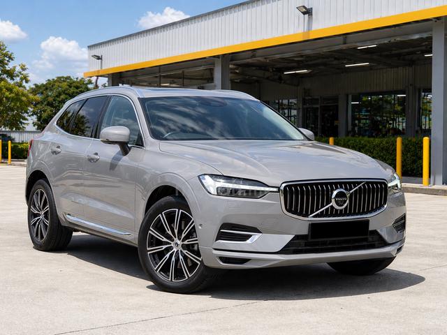 2021 Volvo XC60 RECHARGE T8 INSCRIPTION PLUS 2.0 - 1